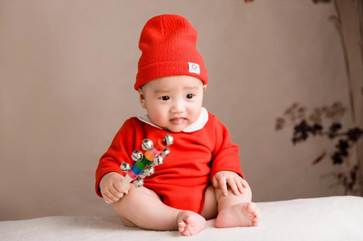 瓦房店3个月宝宝翻身